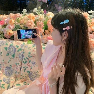 镜中秘影